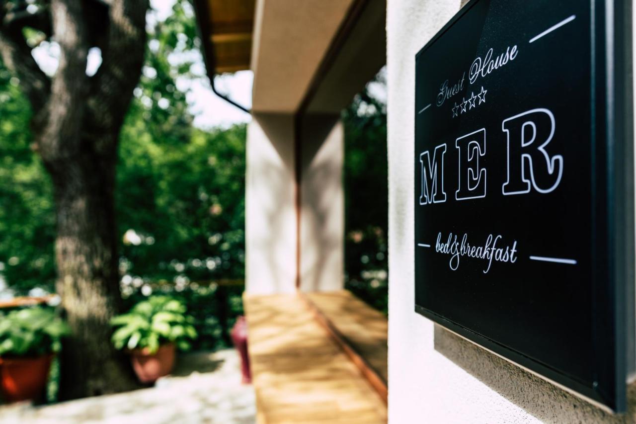 Mer Guest House B&B Braşov Exterior foto